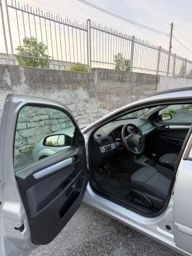 Opel Astra 1.9/CDTI/120кс., снимка 6