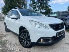     Peugeot 2008 PureTech Allure PANORAMA NAVI