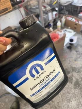 Dodge Challenger 5.7 Hemi Shaker 70000 км Super track пакет РЪЧКА  - 21000 € / 41072.43 лв. - 29049934 8