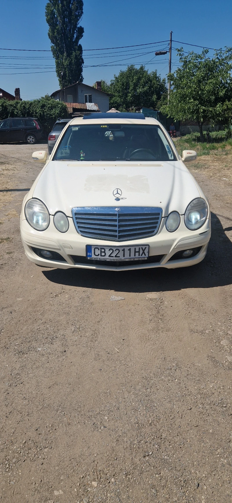 Mercedes-Benz E 200, снимка 1 - Автомобили и джипове - 47802072