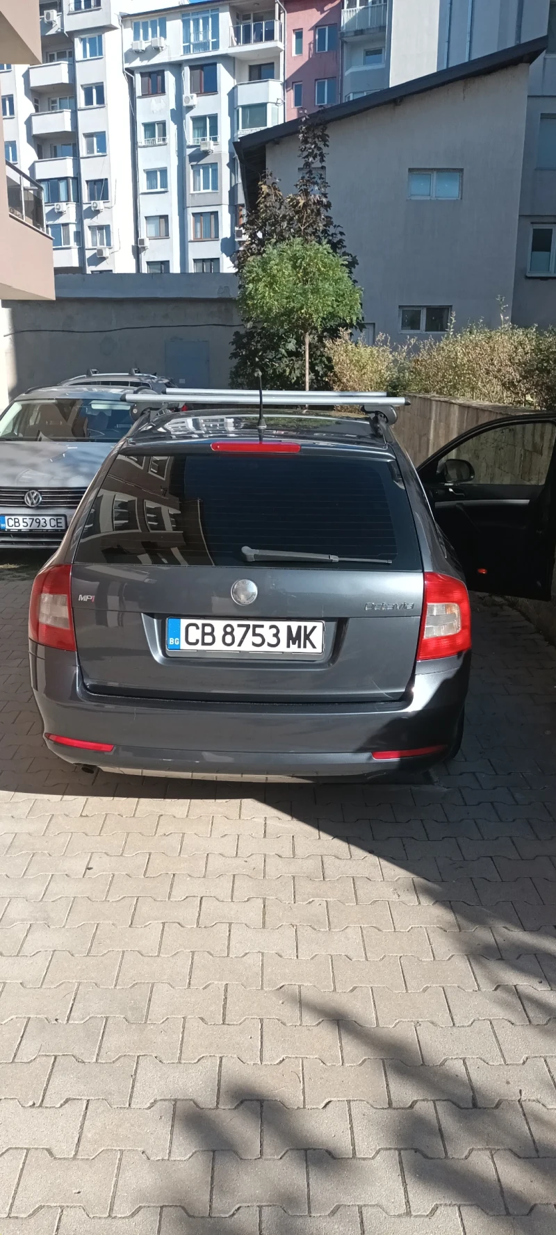 Skoda Octavia 1600 MPI бензин Газ, снимка 14 - Автомобили и джипове - 47654308