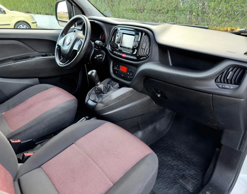 Fiat Doblo 1.3 MULTIJET, снимка 14 - Автомобили и джипове - 48078720