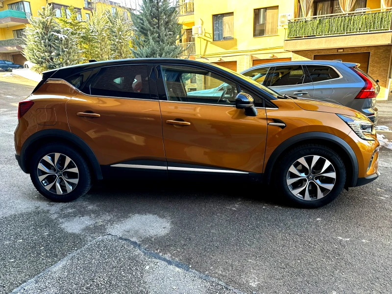 Renault Captur, снимка 4 - Автомобили и джипове - 48490203