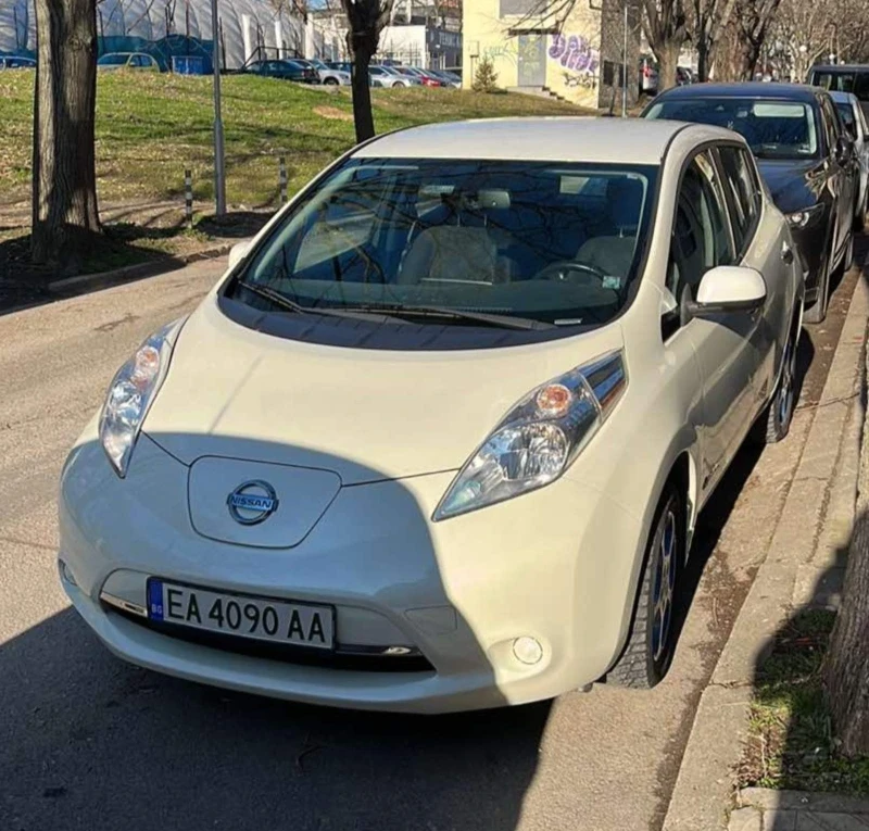 Nissan Leaf , снимка 1 - Автомобили и джипове - 49403782