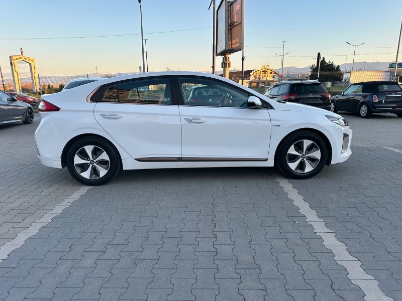 Hyundai Ioniq 28 KWh, снимка 3 - Автомобили и джипове - 49569343