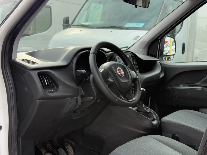 Fiat Doblo, снимка 11 - Автомобили и джипове - 49754221