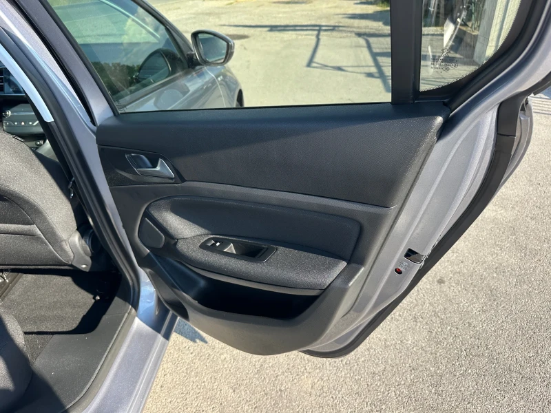 Peugeot 308 1.5HDI, снимка 7 - Автомобили и джипове - 50852591