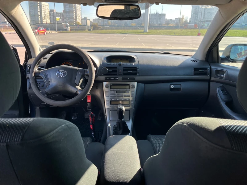 Toyota Avensis, снимка 9 - Автомобили и джипове - 52551308