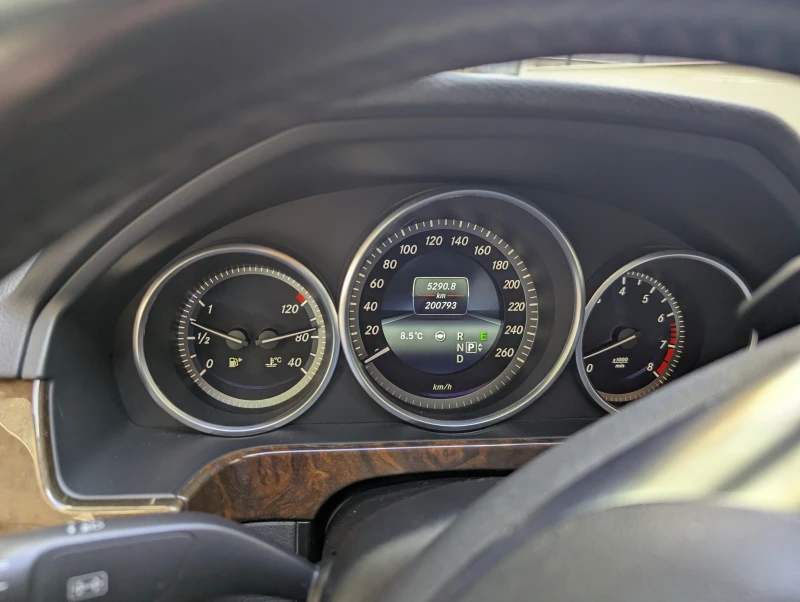 Mercedes-Benz CLS 350 4matic, снимка 6 - Автомобили и джипове - 53214813