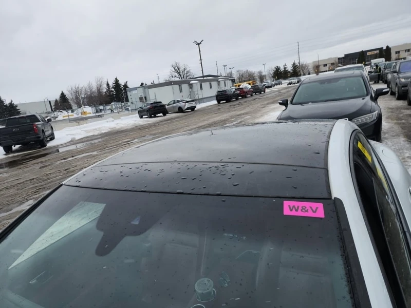 Porsche Panamera * 4 E HYBRID * CARFAX * Червена кожа* Панорама, снимка 14 - Автомобили и джипове - 53448420