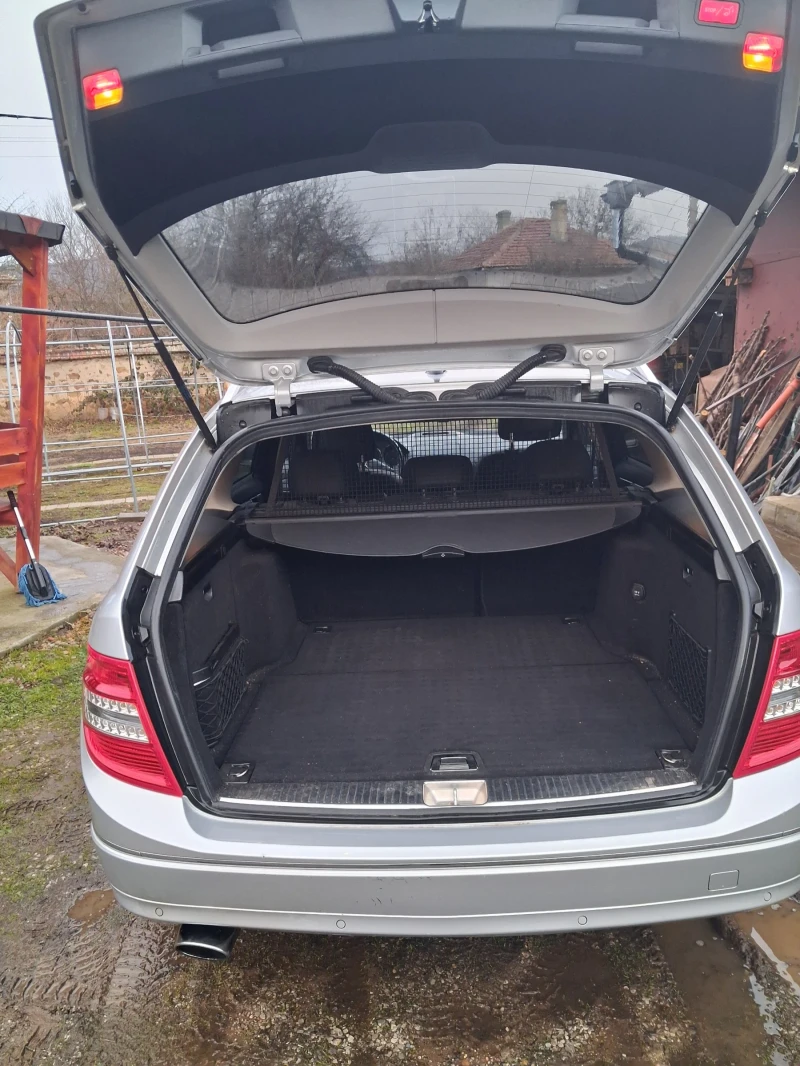 Mercedes-Benz C 250 Blyefigence CGI, снимка 7 - Автомобили и джипове - 53478895