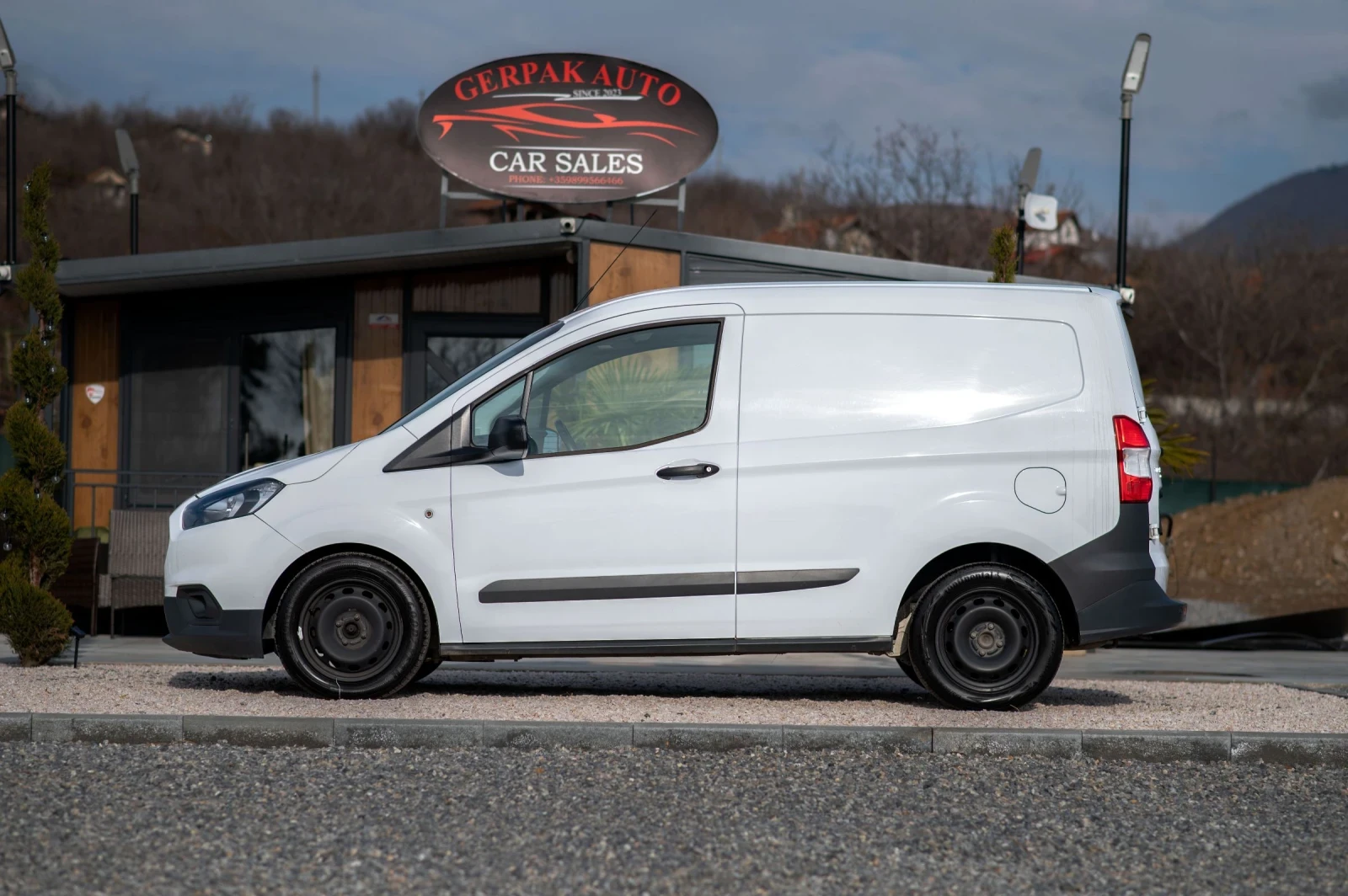 Ford Courier 1.5 TDCi Trend - изображение 6