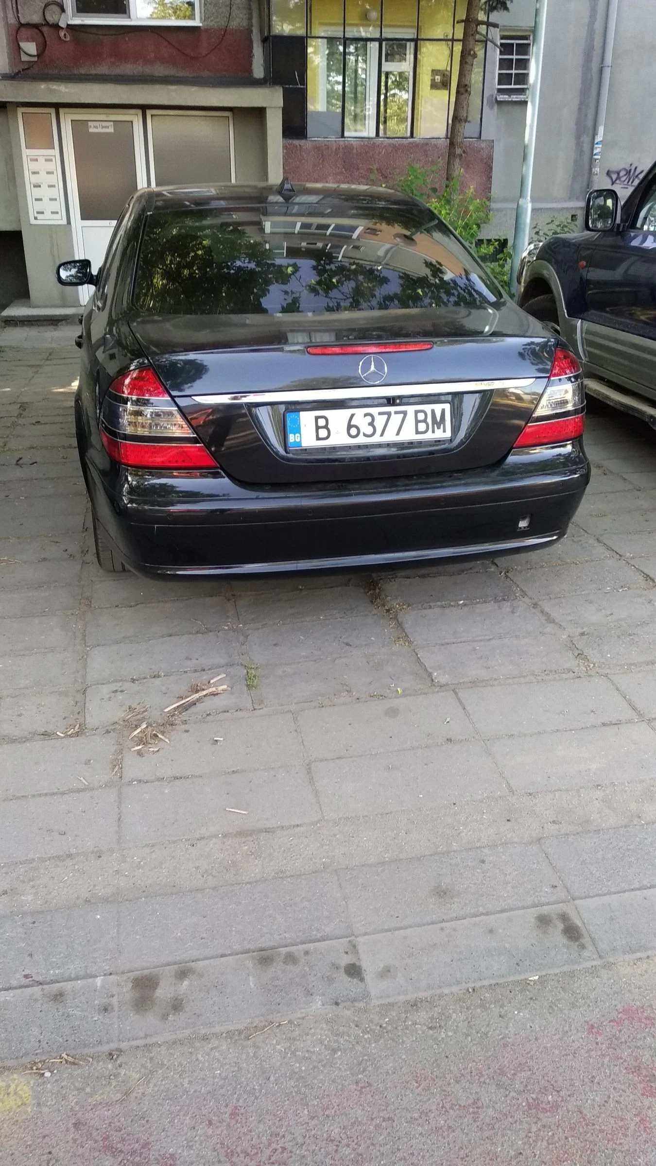 Mercedes-Benz E 200  - изображение 2