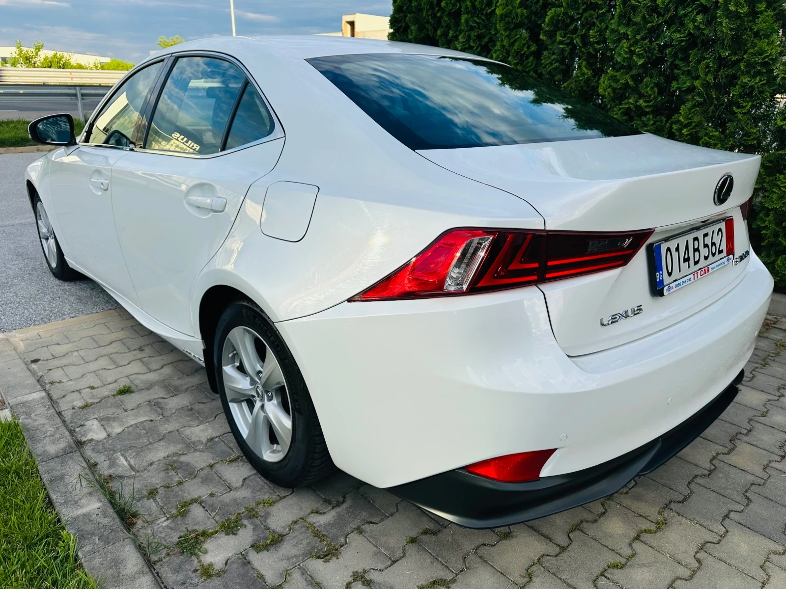 Lexus IS 300 Is300 hybrid 150хил.км! Отлично тех.състояние! - изображение 7