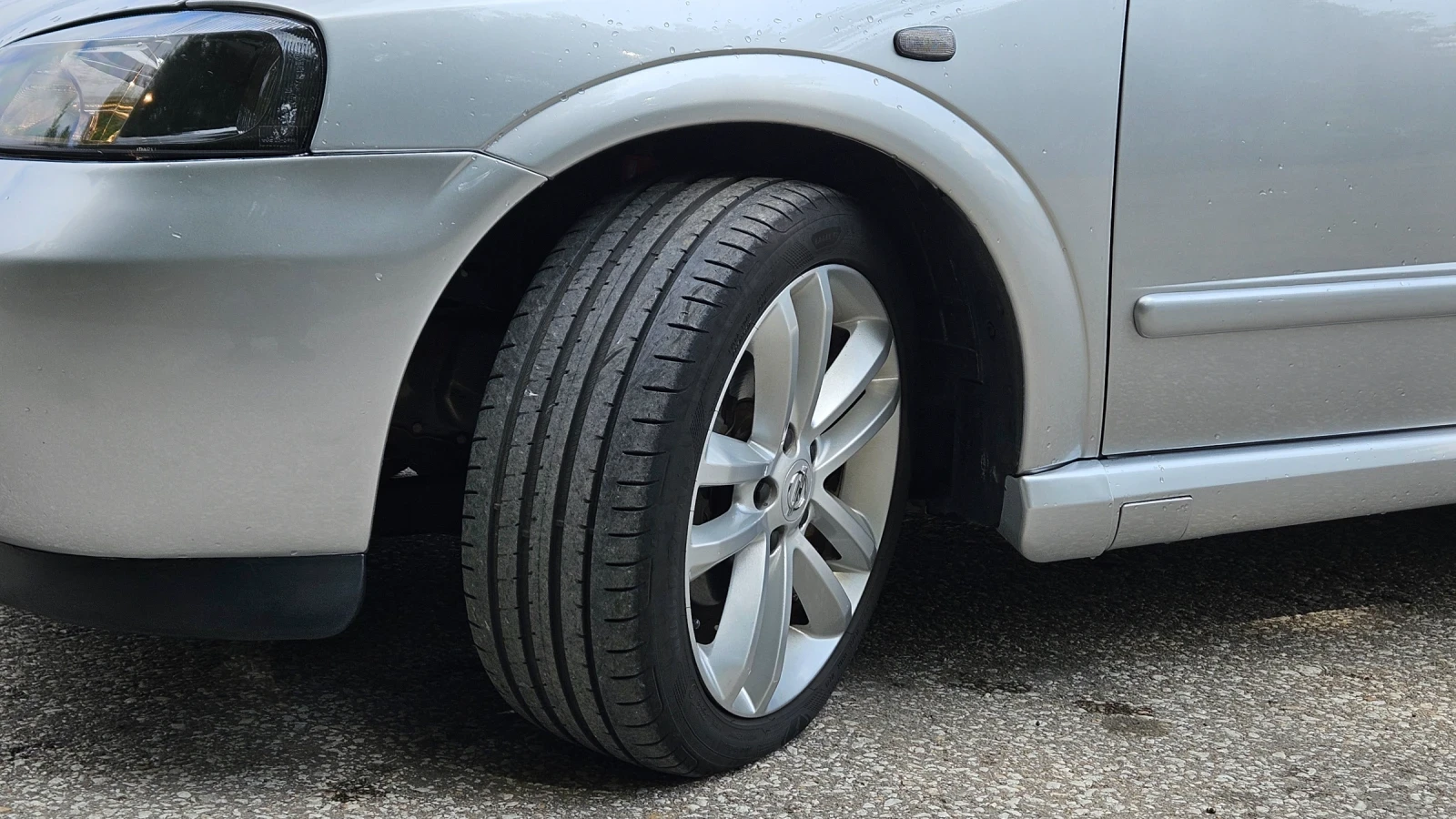 Opel Astra Bertone 1.8 125hp - изображение 8