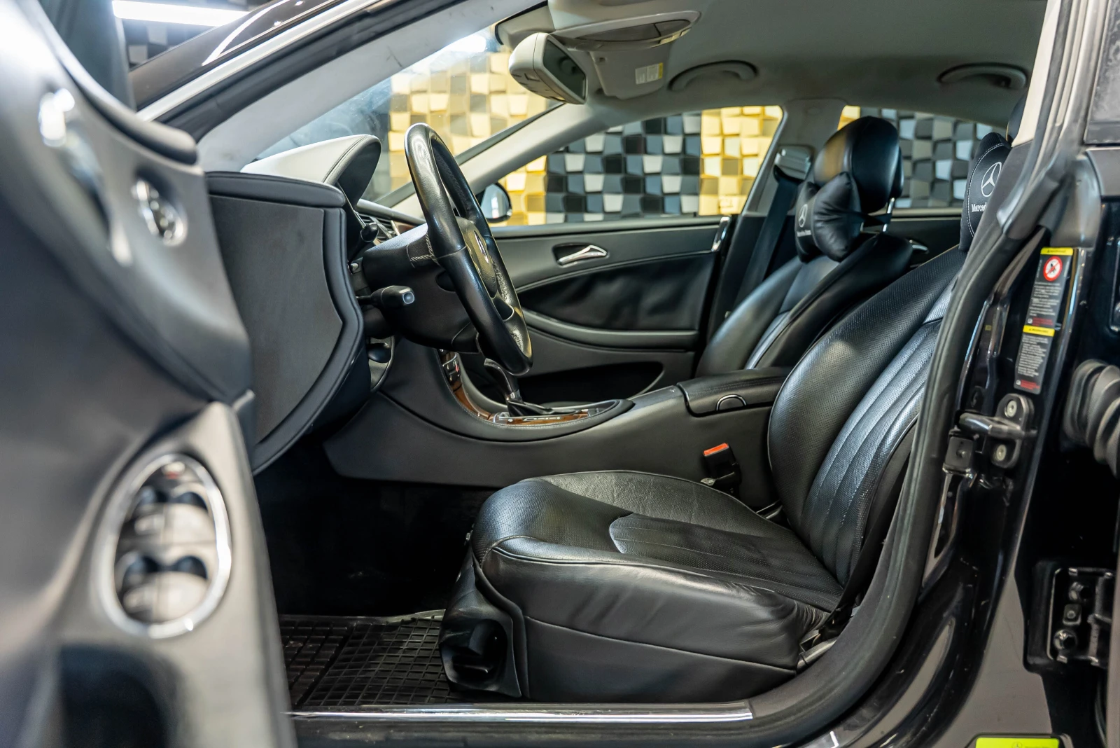 Mercedes-Benz CLS 320 CDI - изображение 8