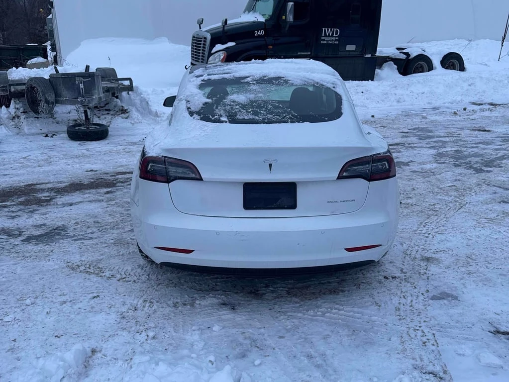 Tesla Model 3 | Long Range | DUAL MOTOR| CARFAX| АВТОФИНАНСИРАНЕ - изображение 5