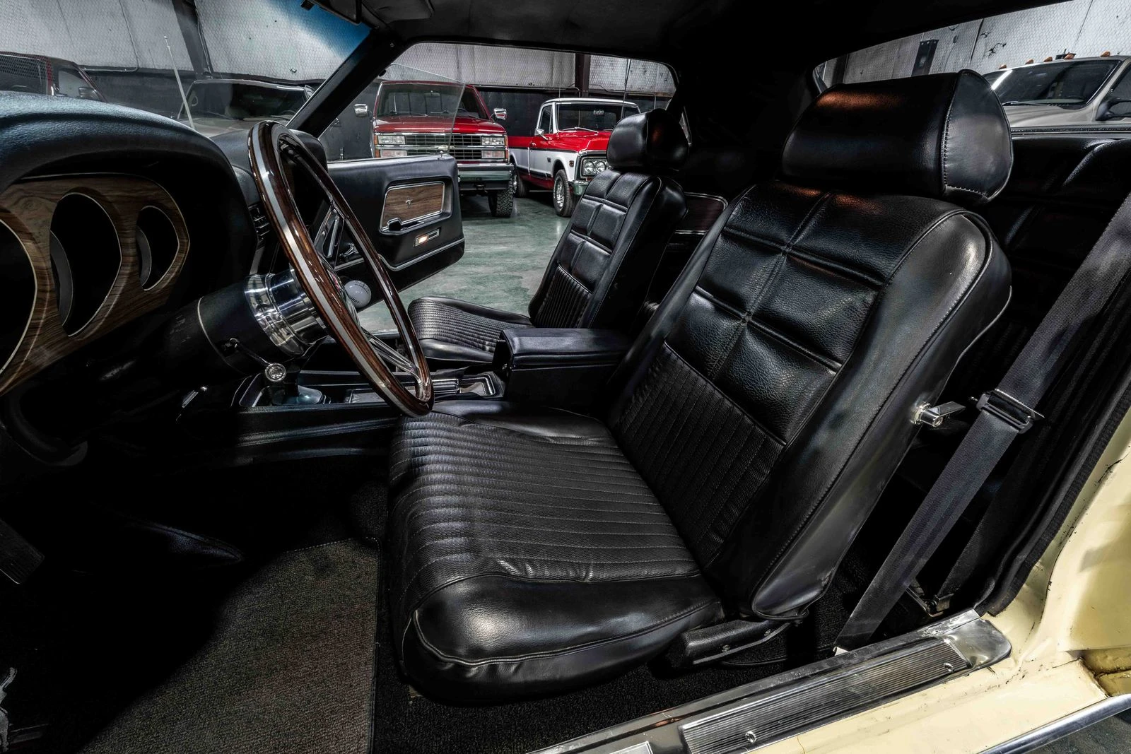 Ford Mustang, снимка 12 - Автомобили и джипове - 53924764