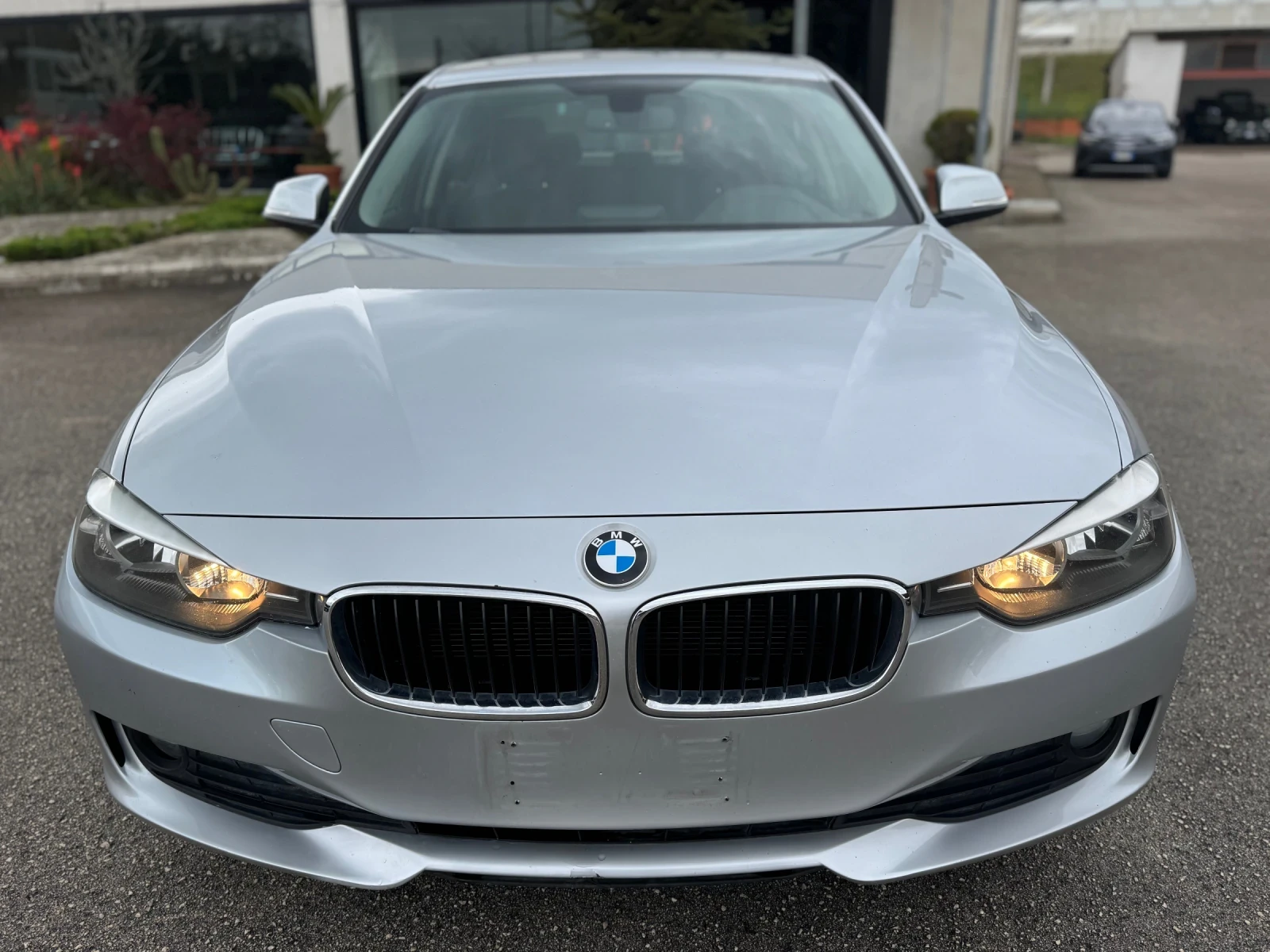 BMW 320 320D Navi;:Top;:Sedan::