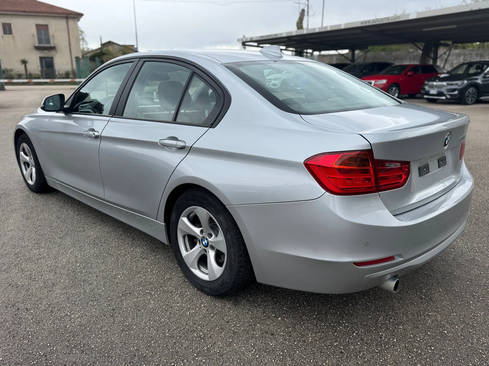 BMW 320 320D Navi;:Top;:Sedan::, снимка 6 - Автомобили и джипове - 54045223