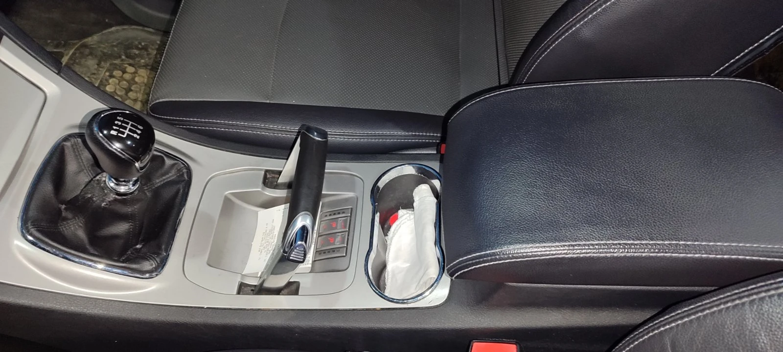 Ford Galaxy 2.0 TDCi GHIA, снимка 7 - Автомобили и джипове - 54061961