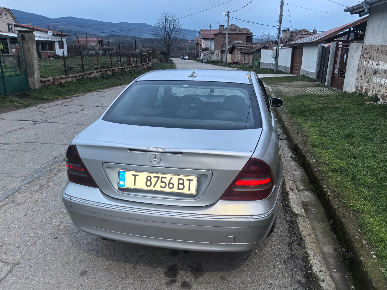 Mercedes-Benz C 220 2.2 CDI, снимка 3 - Автомобили и джипове - 54071020