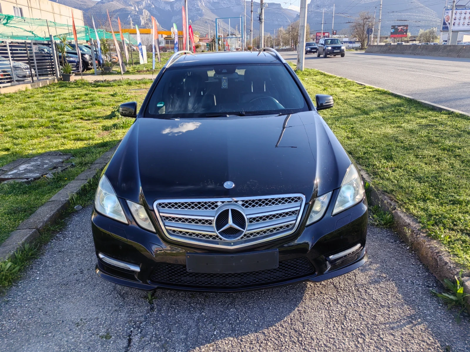 Mercedes-Benz E 250 2.5cdi AMG 205ps, снимка 2 - Автомобили и джипове - 54145330