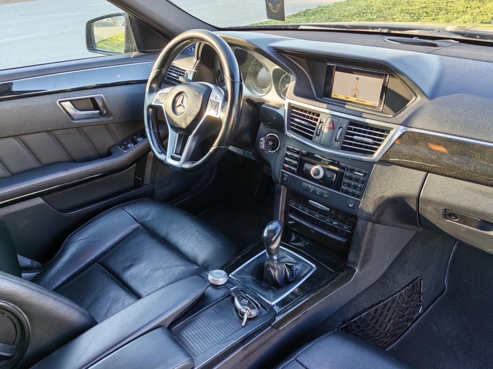 Mercedes-Benz E 250 2.5cdi AMG 205ps, снимка 14 - Автомобили и джипове - 54145330