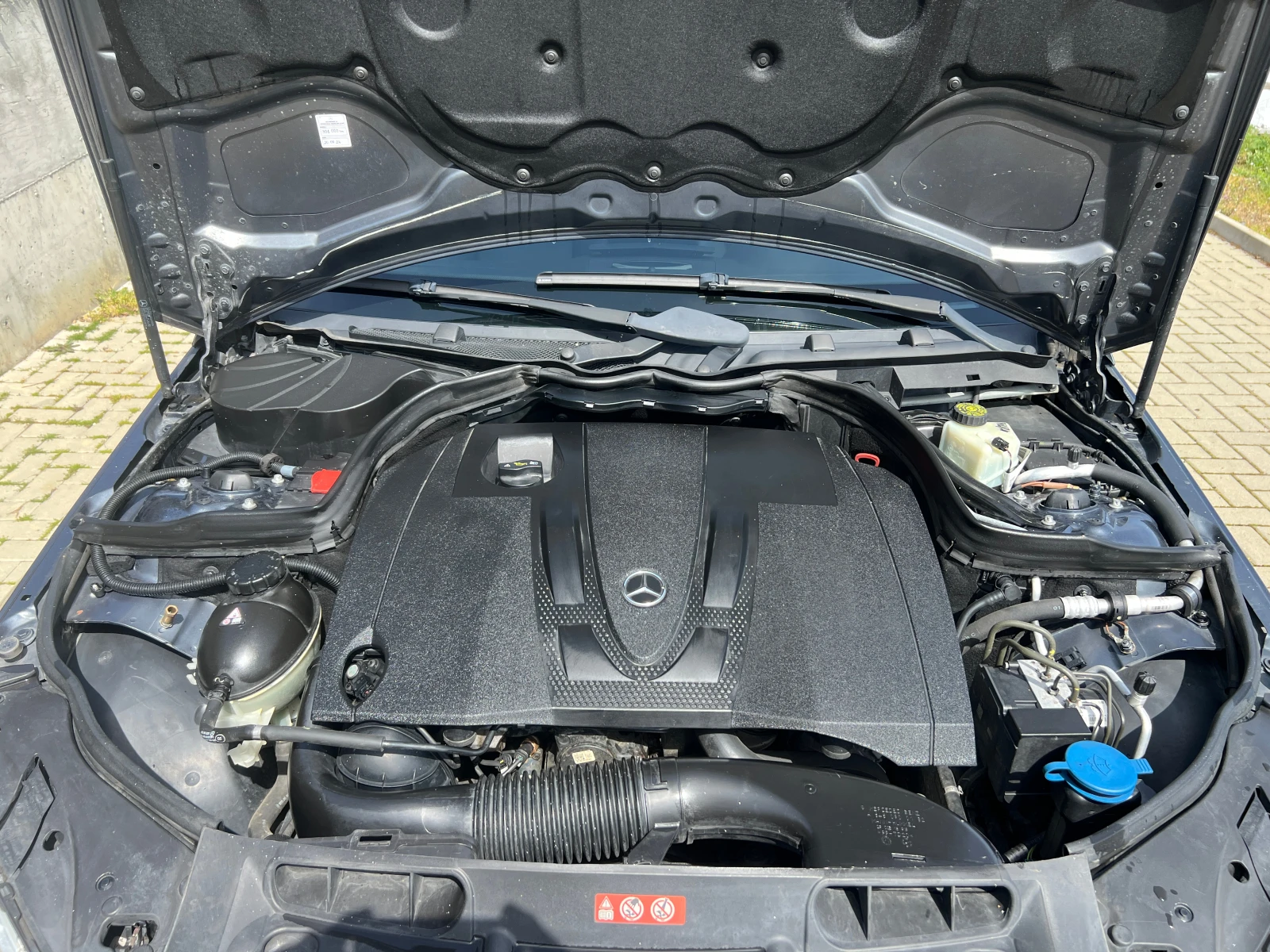 Mercedes-Benz C 220, снимка 16 - Автомобили и джипове - 54184116