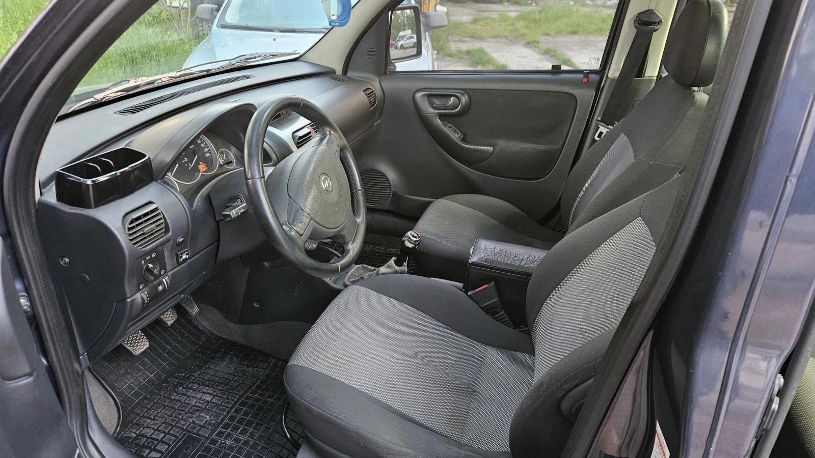Opel Combo Газ!!!, снимка 9 - Автомобили и джипове - 54512689