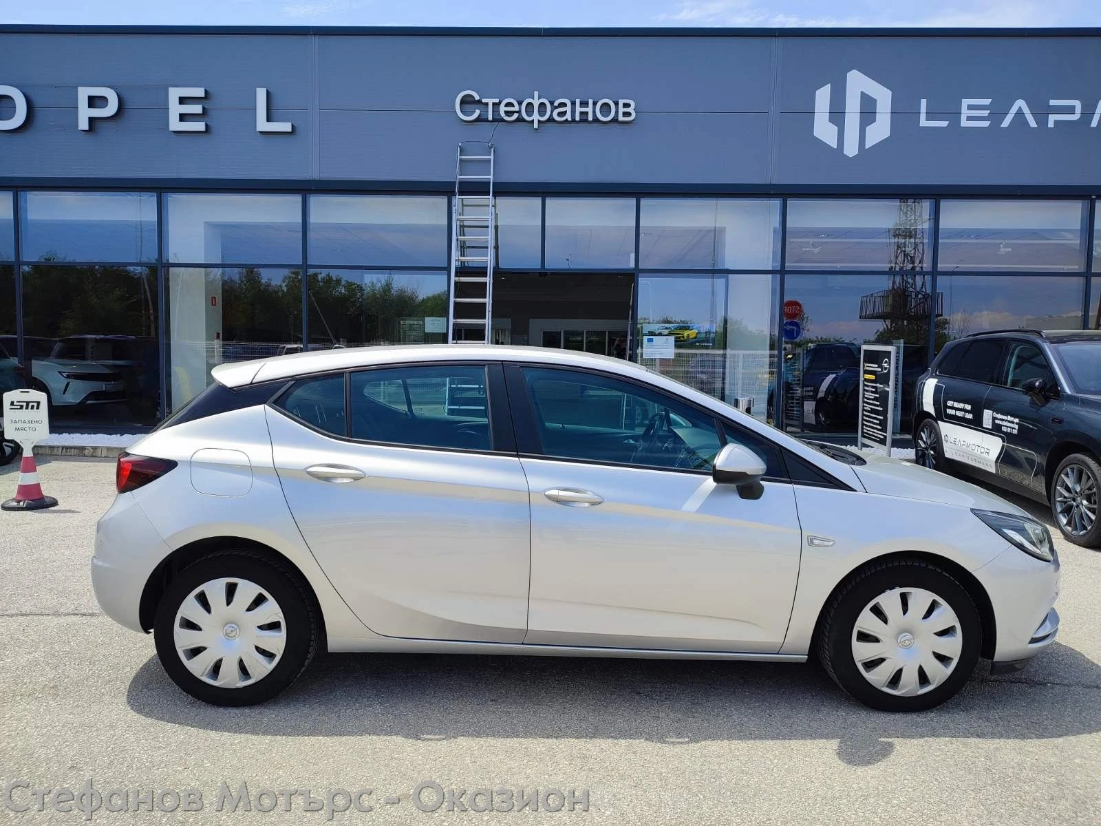 Opel Astra Enjoy 1.6CDTI (136hp) MT6, снимка 5 - Автомобили и джипове - 54712034