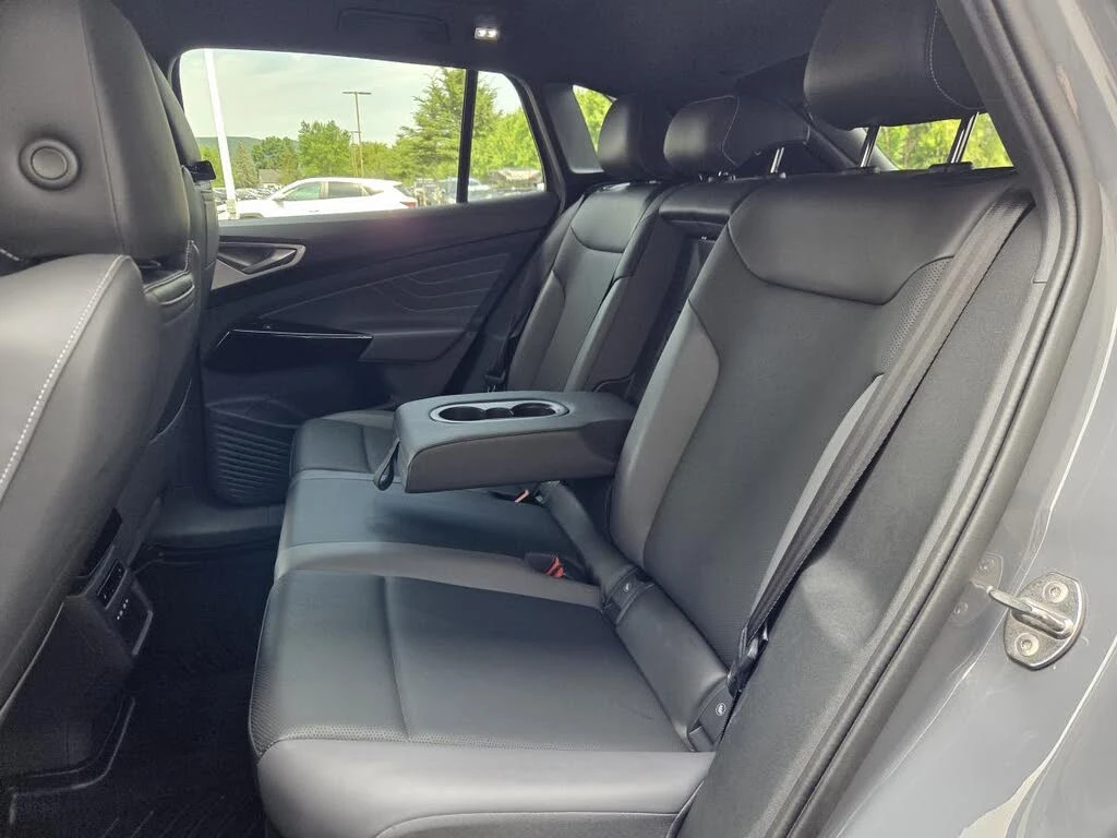 VW ID.4 PRO AWD/FULL/360CAM, снимка 15 - Автомобили и джипове - 55223441