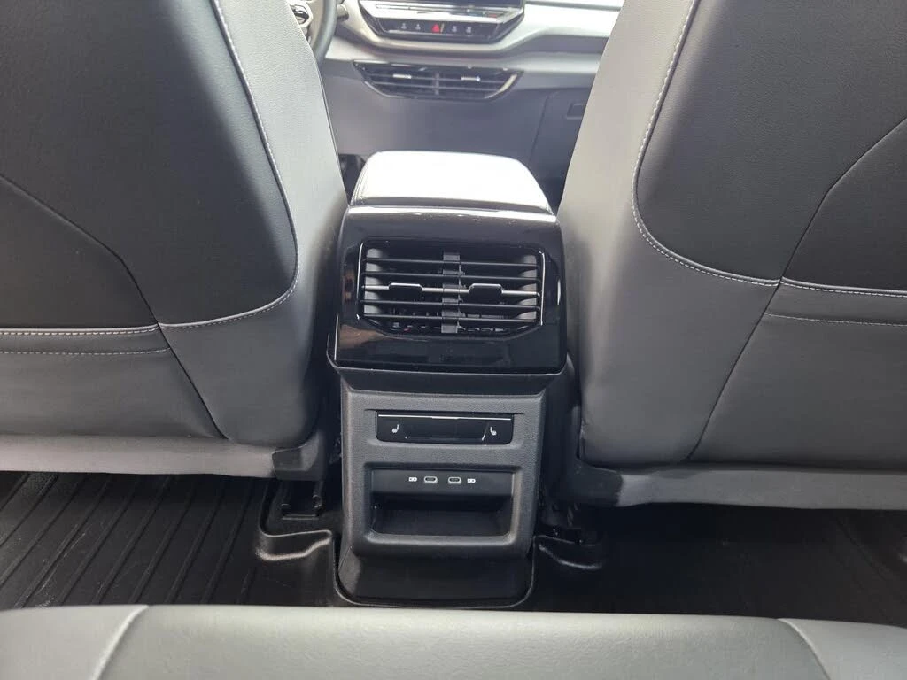 VW ID.4 PRO AWD/FULL/360CAM, снимка 16 - Автомобили и джипове - 55223441