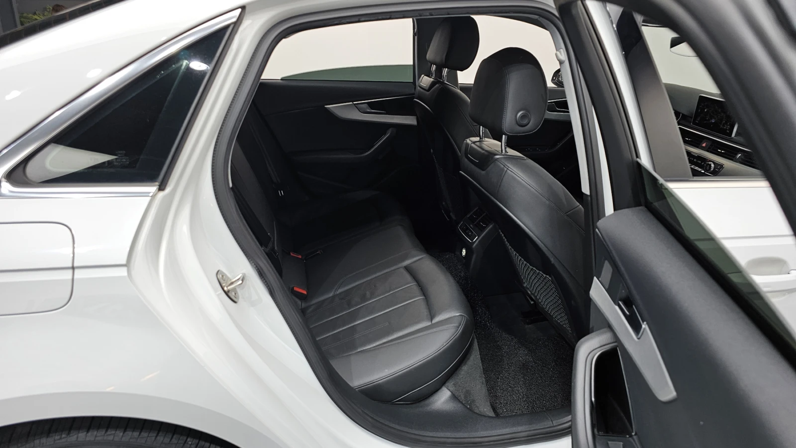 Audi A4  40 TFSI | Mobile.bg � ����������� 16