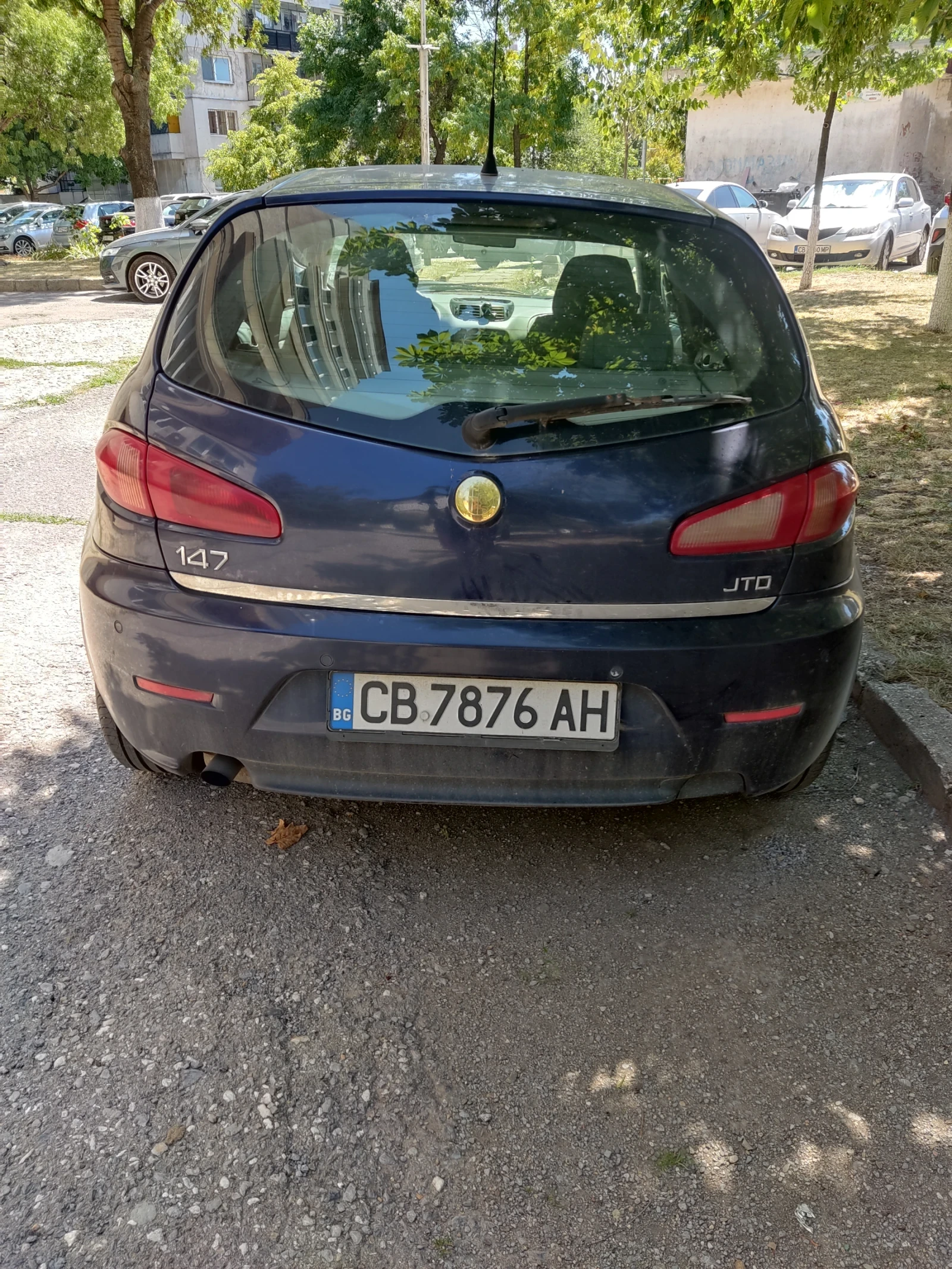 Alfa Romeo 147 1.9 JTD, снимка 3 - Автомобили и джипове - 55512259