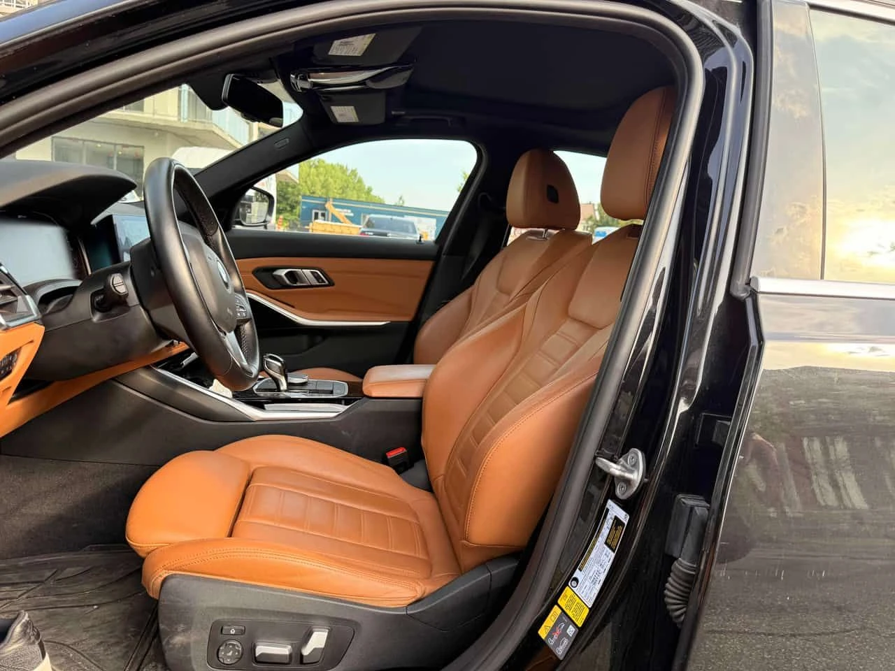 BMW 330 * 330e xDrive * АВТОКРЕДИТ БЕЗ ПЪРВОНАЧАЛНА ВНОСКА, снимка 7 - Автомобили и джипове - 55535631