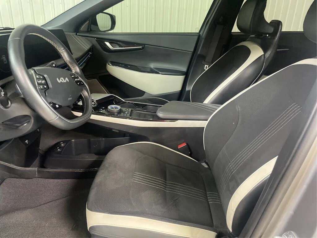 Kia EV6 GT-LINE* 360* ОБДУХ* DISTRONIC* HUD, снимка 9 - Автомобили и джипове - 55644178