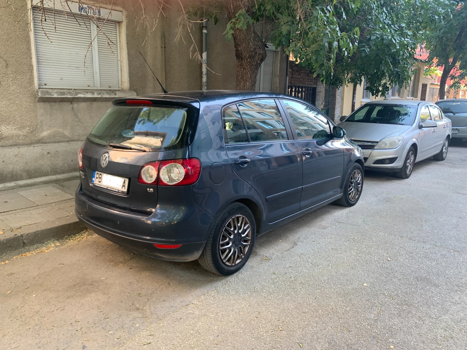 VW Golf Plus, снимка 2 - Автомобили и джипове - 55770668