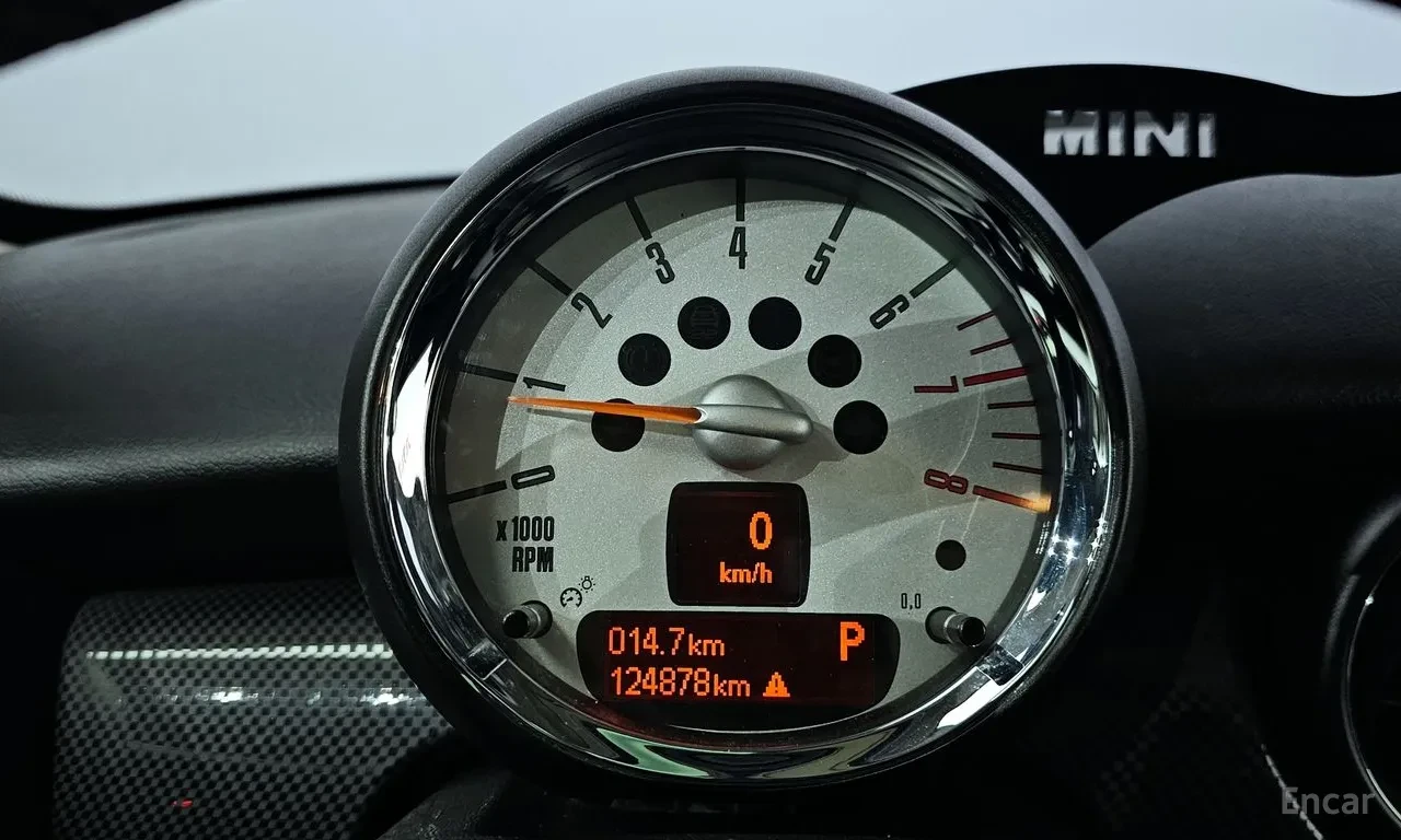 Mini Cooper s R56 1.6 TURBO AUTOMATIC, снимка 9 - Автомобили и джипове - 55970660