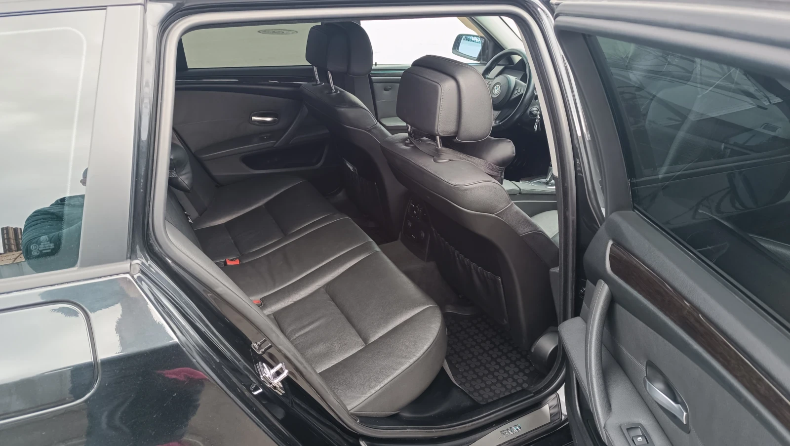 BMW 523 Е61, снимка 5 - Автомобили и джипове - 55989869