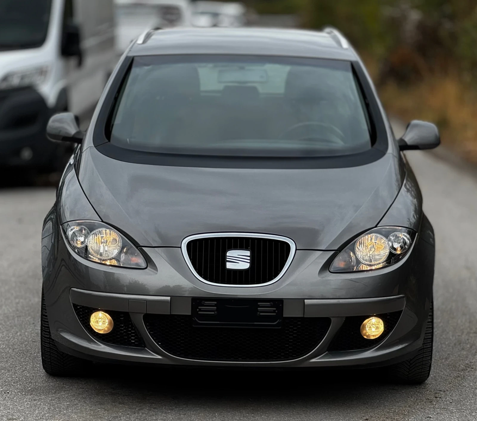 Seat Altea 1.9TDI/105кс/2009кд , снимка 2 - Автомобили и джипове - 56243000