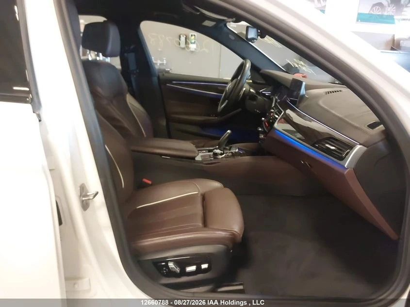 BMW 540 xDrive* M ПАКЕТ* МАСАЖИ* HARMAN* КЛИП НА МОТОРА, снимка 5 - Автомобили и джипове - 56245257