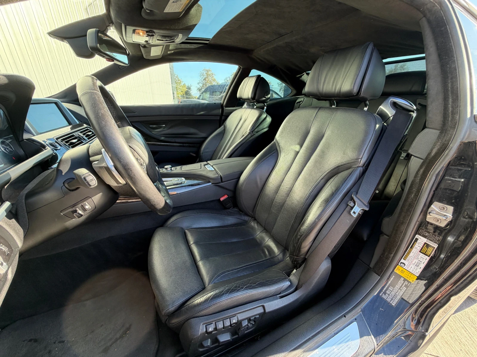 BMW 650 i* X-Drive* M-Pack* Head-Up* Night Vision* , снимка 8 - Автомобили и джипове - 56362365