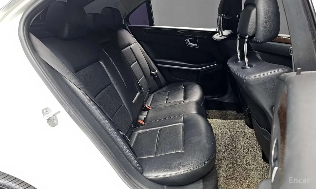 Mercedes-Benz E 200 ��� �����/CGI * ����������� | Mobile.bg � ����������� 12