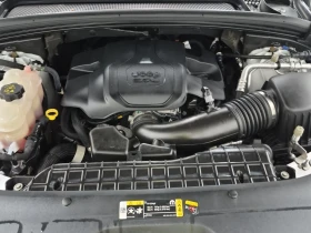Jeep Grand cherokee SUMMIT * 5.7 HEMI * БЕЗ ИНЦИДЕНТИ * 1 СОБСТВЕНИК *, снимка 13