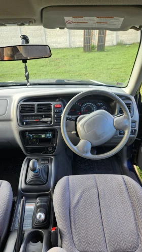 Suzuki Grand vitara 2.0 4х4, снимка 10