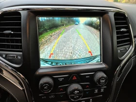 Jeep Grand cherokee 6.4 SRT 2017 , снимка 15