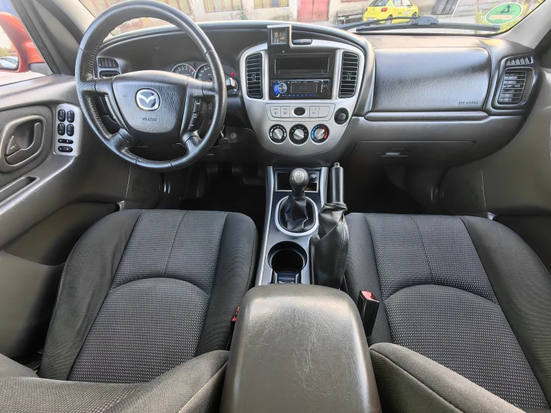 Mazda Tribute 2.3 бензин 150 кс, Facelift, Топ състояние , снимка 14 - Автомобили и джипове - 47550935