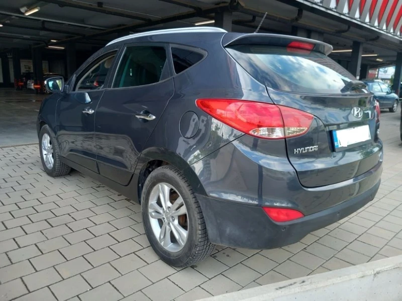 Hyundai IX35 2000, снимка 4 - Автомобили и джипове - 48597855