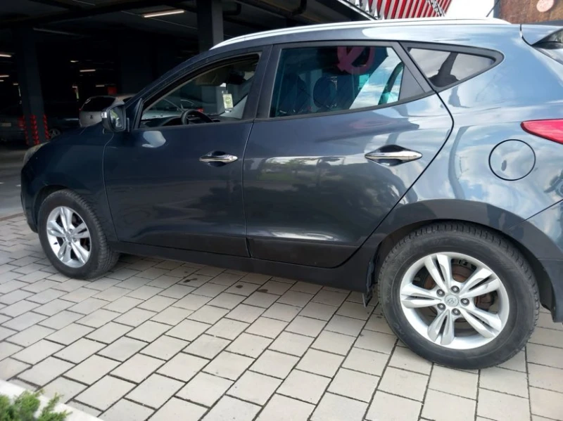 Hyundai IX35 2CDRI, снимка 4 - Автомобили и джипове - 49048888